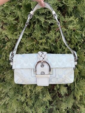 Vintage Coach Soho Mini Buckle Shoulder Bag